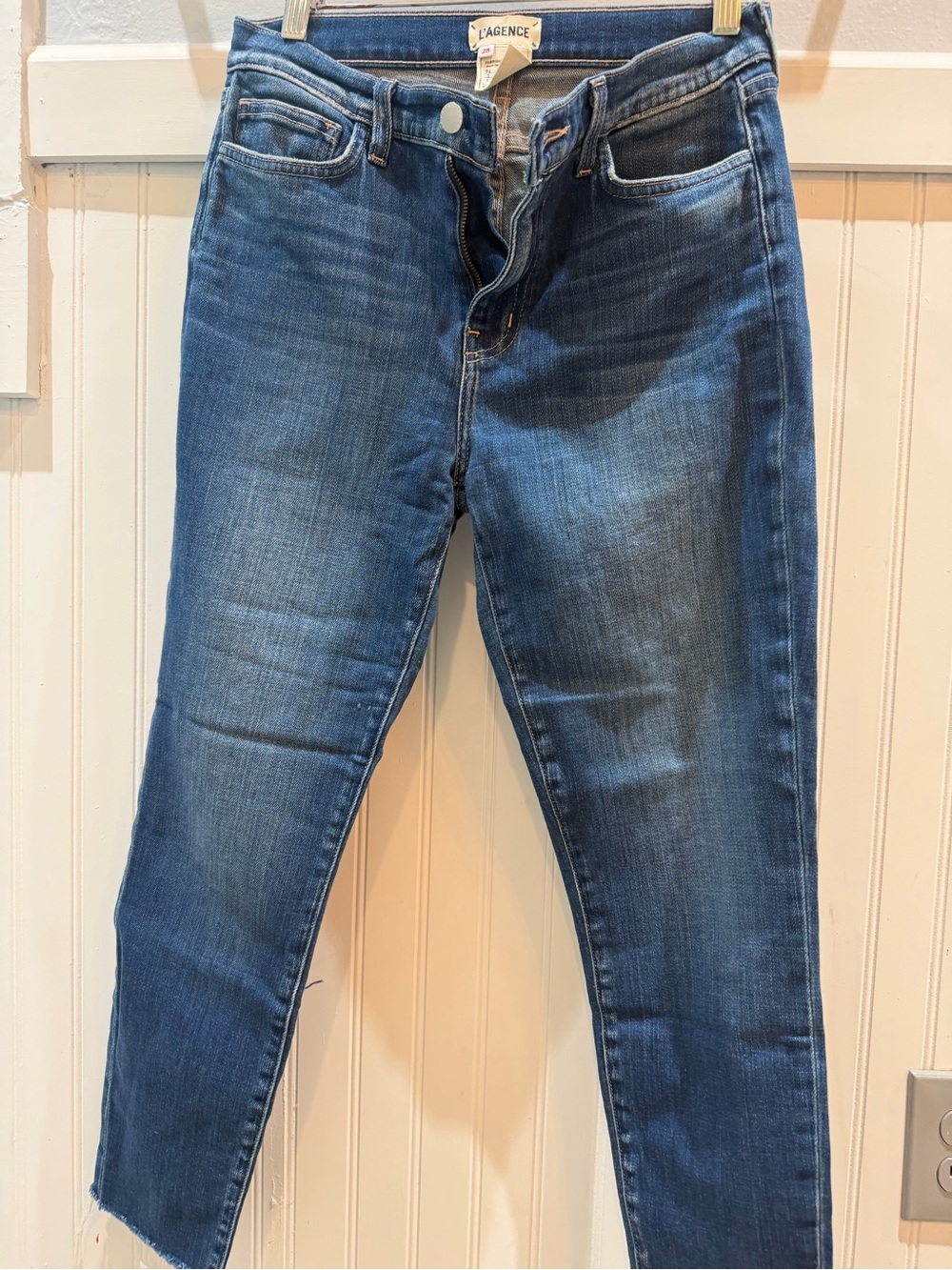 L'AGENCE  Slim Tapered Jeans Size 28